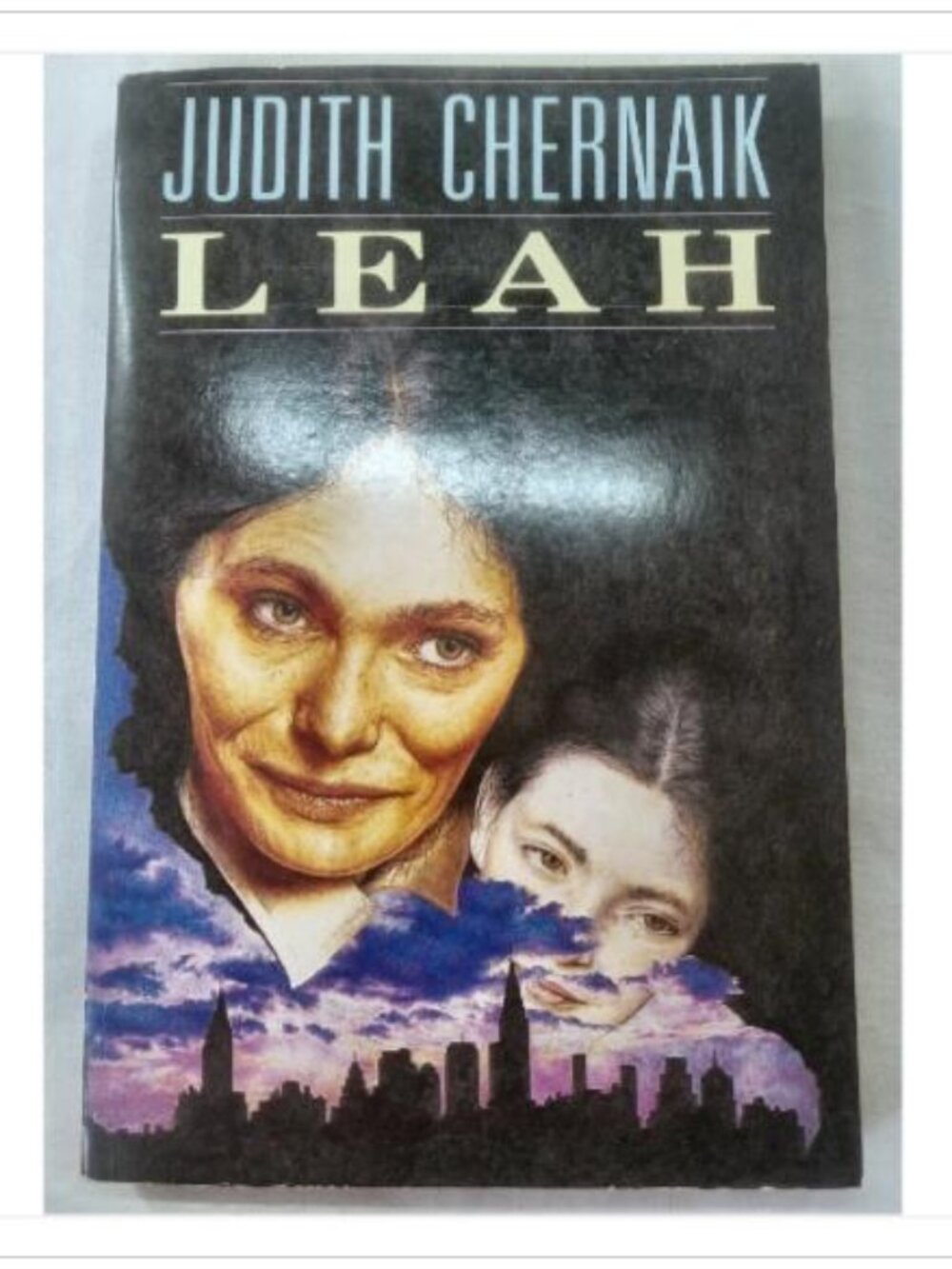 Leah Judith Chernaik 1988 First Edition Paperback Book Vintage Novel Read